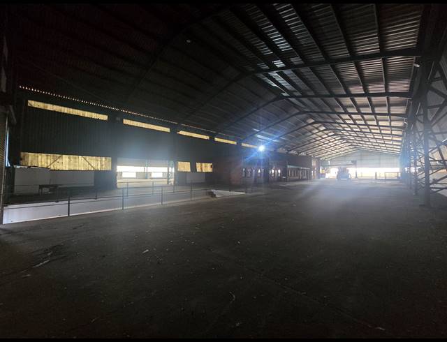 5,600M² FACTORY TO LET IN ANDERBOLT